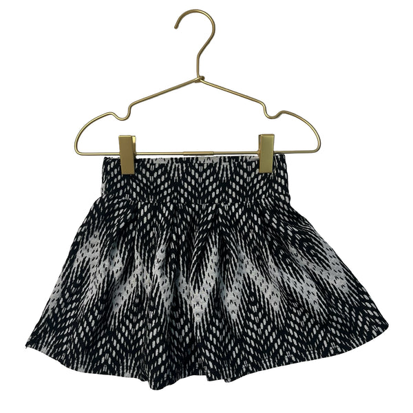 Pixie Lane Black & White Patterned Skirt - Size 6