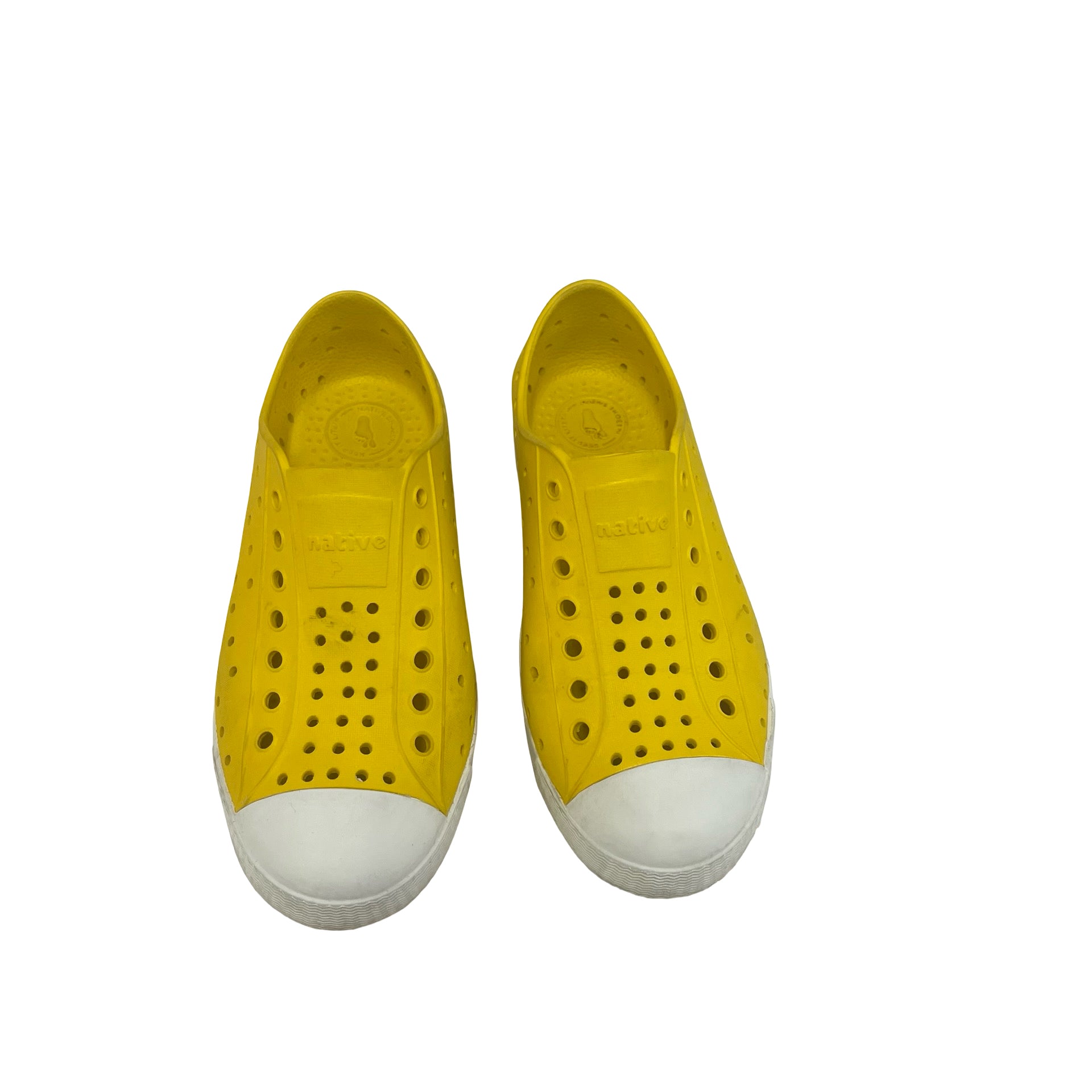 Native Jefferson Yellow Shoes - Size J1 Big Kid