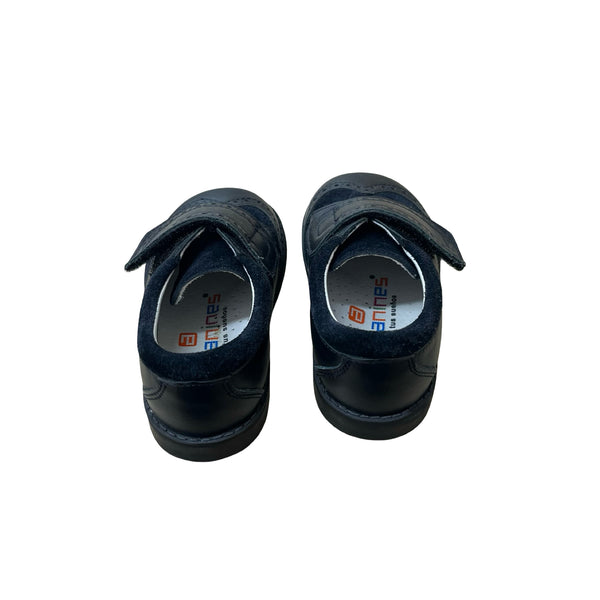 Andanines Dark Navy Velcro Wing-Tip Shoes - Size 5