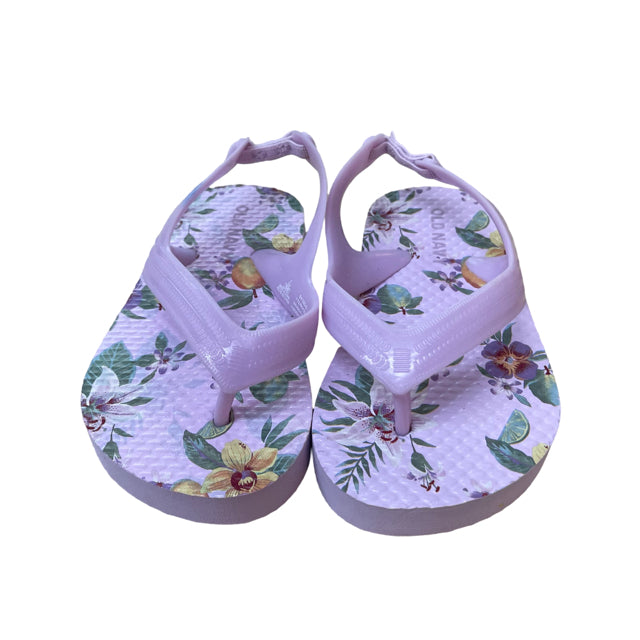 Old Navy Purple Flip Flops - Size 5