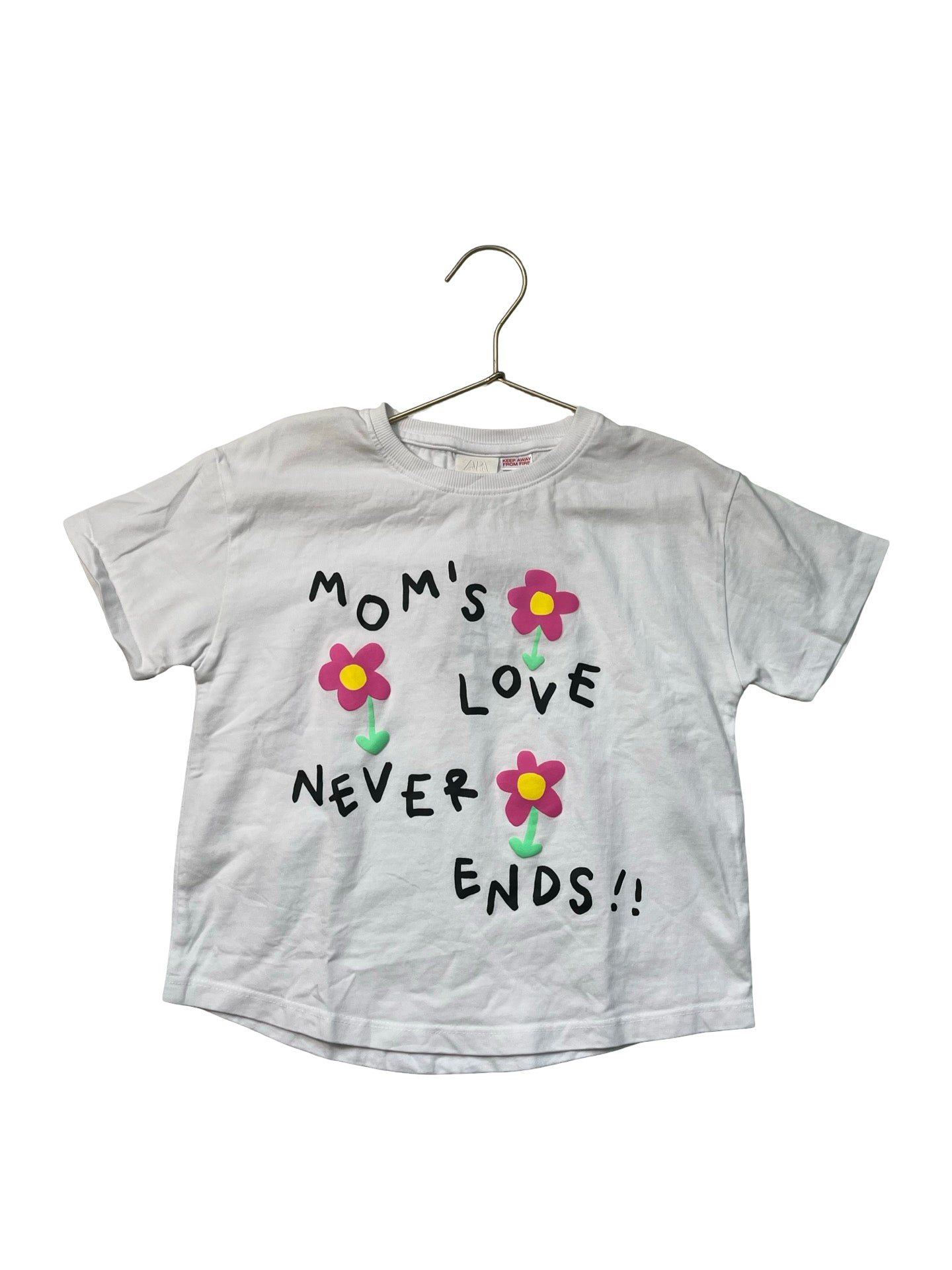 Zara White 'Mom's Love Never Ends' T-Shirt - Size 6