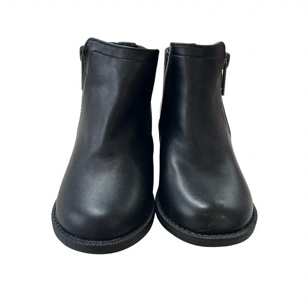 Kidpik Black Zipper Ankle Boots - Size 8