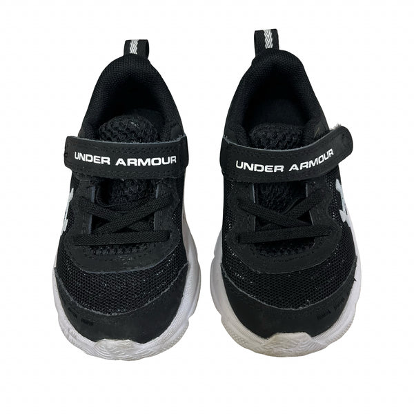 Under Armour Black Sneakers - Size 6K
