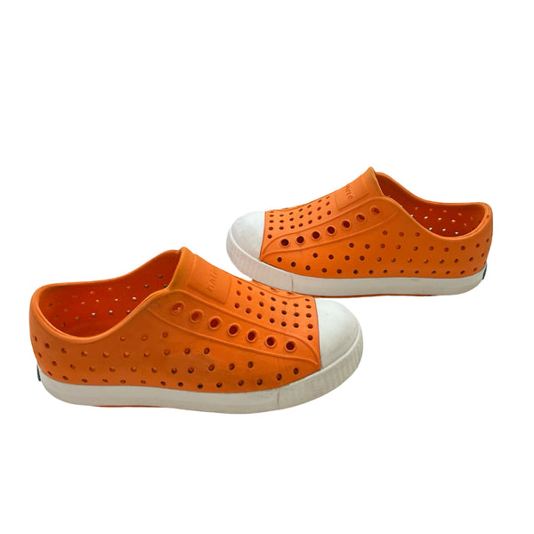 Native Jefferson Orange Shoes - Size C11