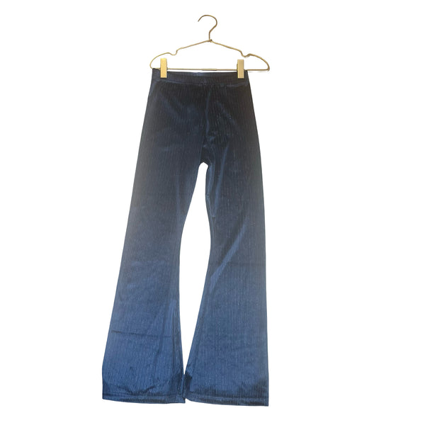 Old Navy Navy Crushed Velvet Flare Leggings - Size S 6-7