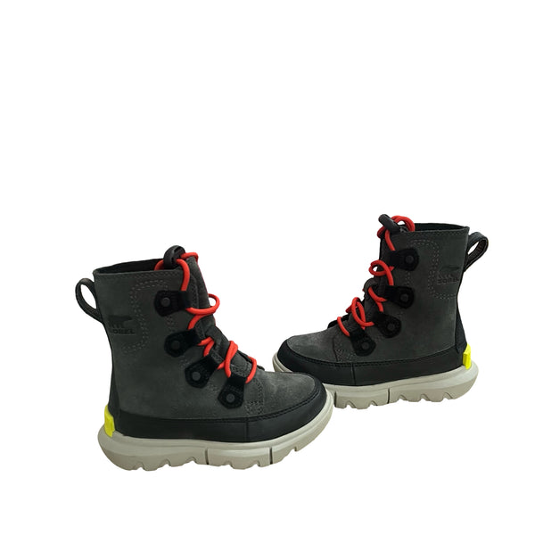 Sorel Gray Winter Boots - Size 9