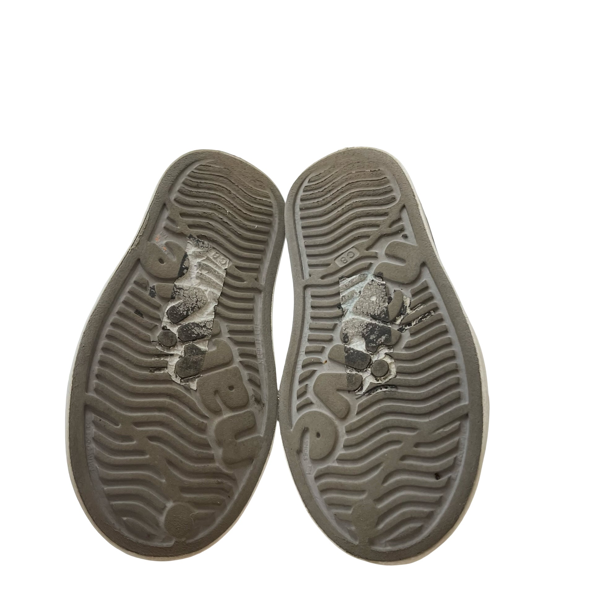 Native Jefferson Gray Shoes - Size C8