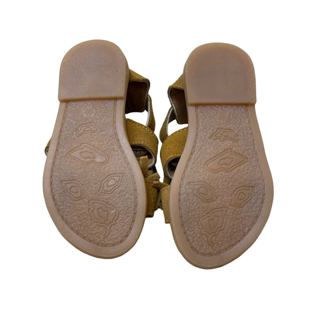 Muyguay Tan Fringe Sandals - Size 21 (5.5)