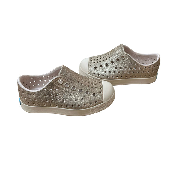 Native Jefferson Gold Glitter Shoes - Size C6