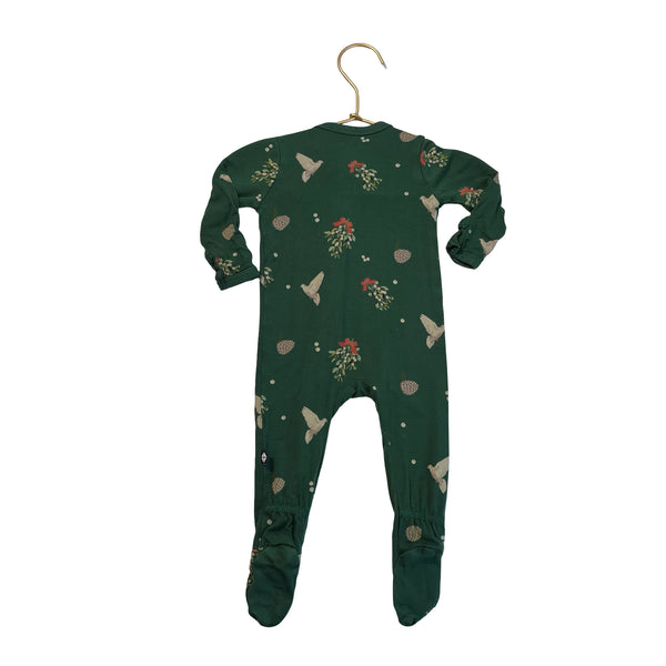 Kyte Green Mistletoe Print Footed PJs - Size 0-3 Mo