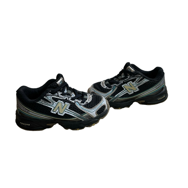 New Balance 740 Black, Silver, Teal Sneakers - Size 8C