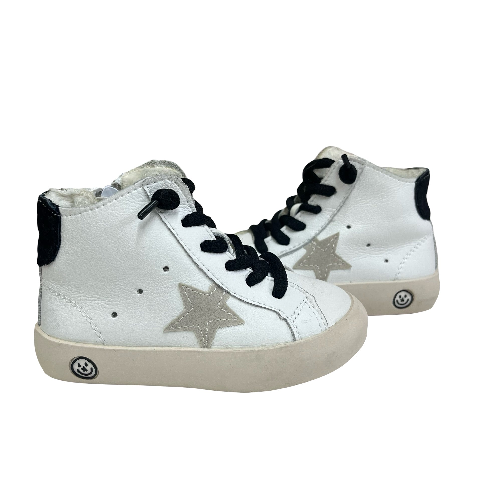 CCDB Ivory Star High Top Sneakers - Size 23 (7)