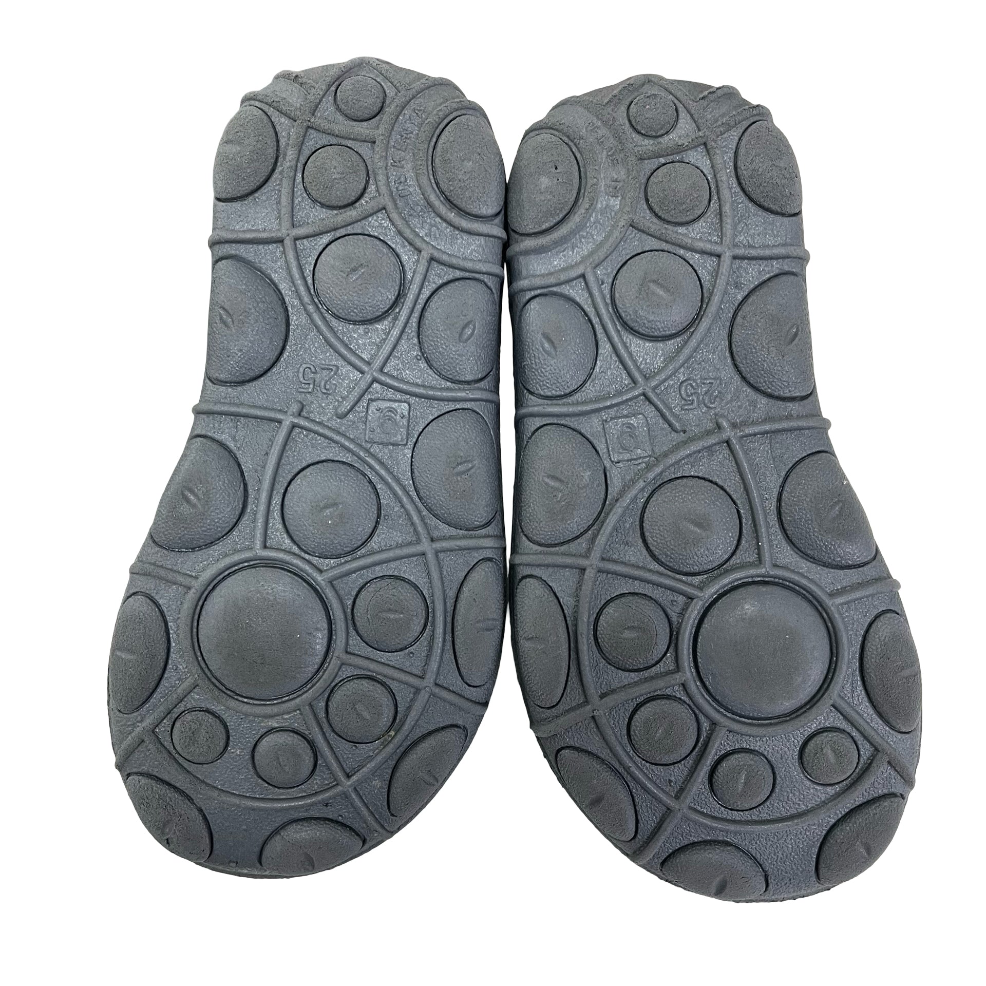 Stride Rite Gray Closed Toe Sandals - Size 9