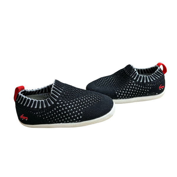 See Kai Run Black Slip-On Shoes - Size 5