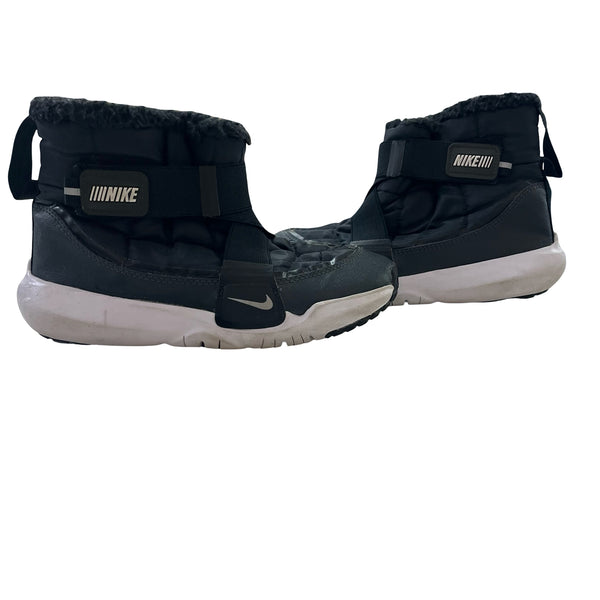 Nike High Top Black Sneakers - Size 3Y
