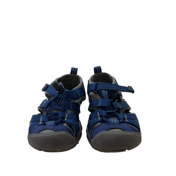 Keen Navy & Gray Closed Toe Sandals - Size 8