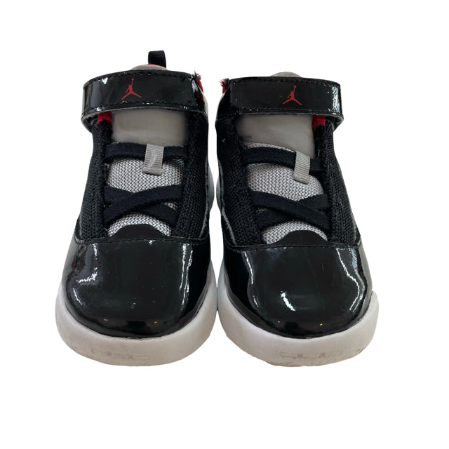 Nike Jordan Black Patent Mid-Top Sneakers - Size 9C