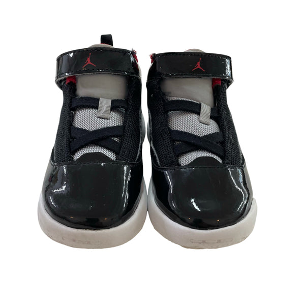 Nike Jordan Black Patent Mid-Top Sneakers - Size 9C
