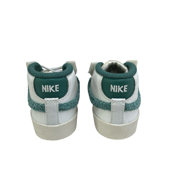 Nike Blazer Mid White & Green Sneakers New in Box - Size 4C