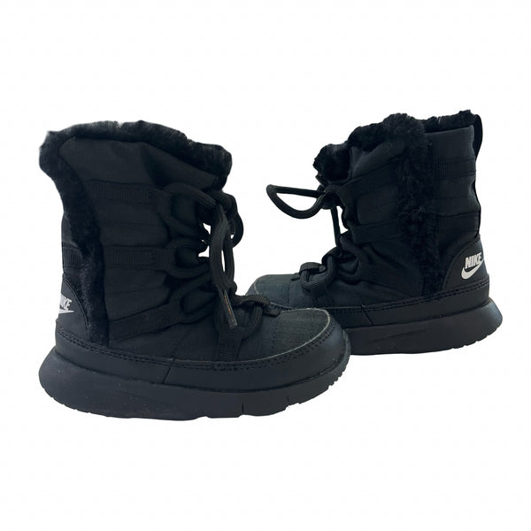 Nike Black Faux Fur Lined Lace Up Boots - Size 7