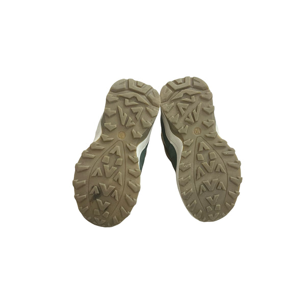 London Fog Tan & Green Boots - Size 10