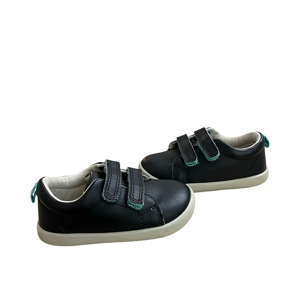 Ten Little Black Velcro Shoes - Size 6.5