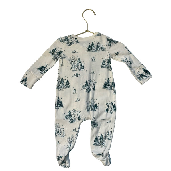 Baby Gap Ivory & Green Winter Bear Print Footed PJs - Size 0-3 Mo