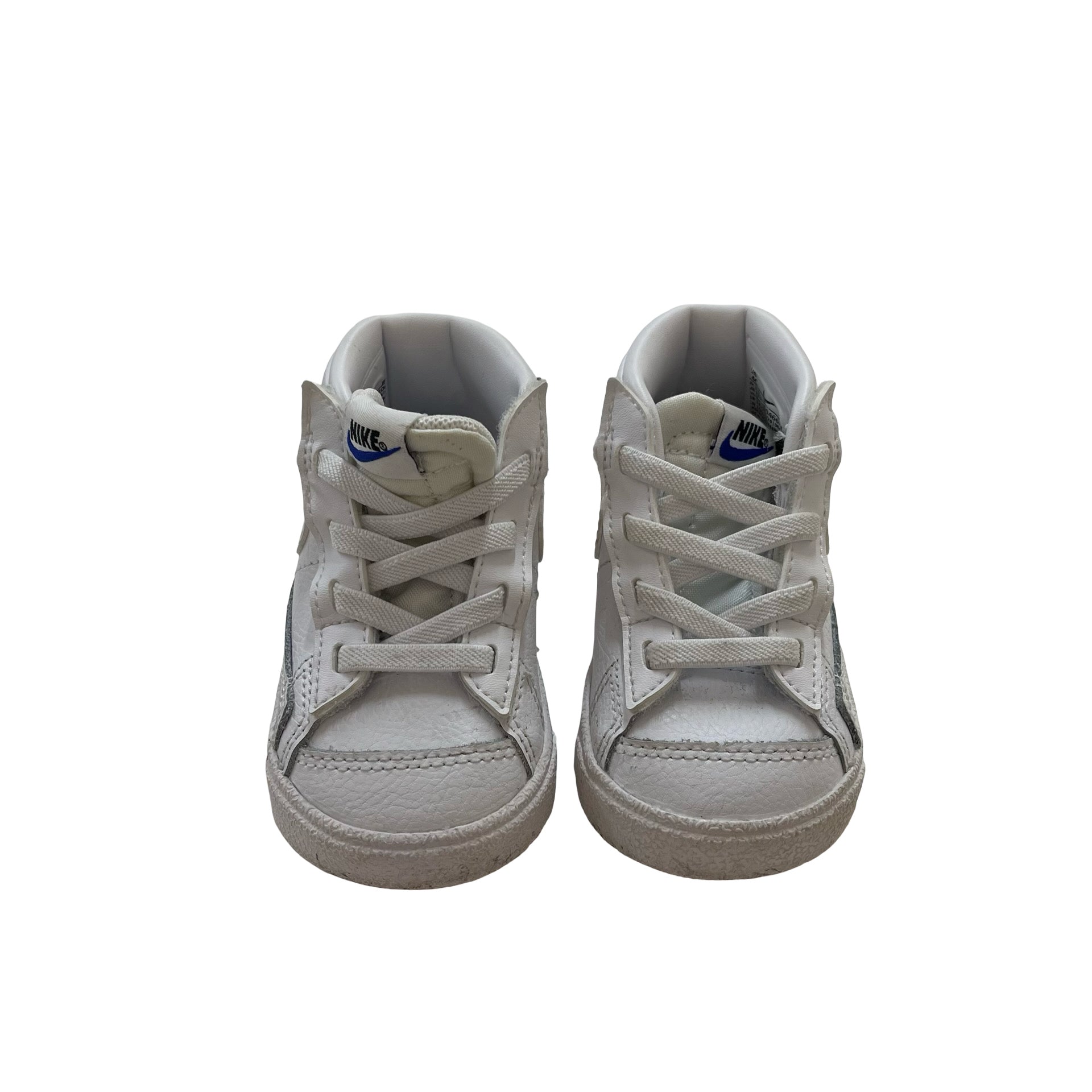 Nike Blazer Mid '77 SE White Sneakers - Size 4C
