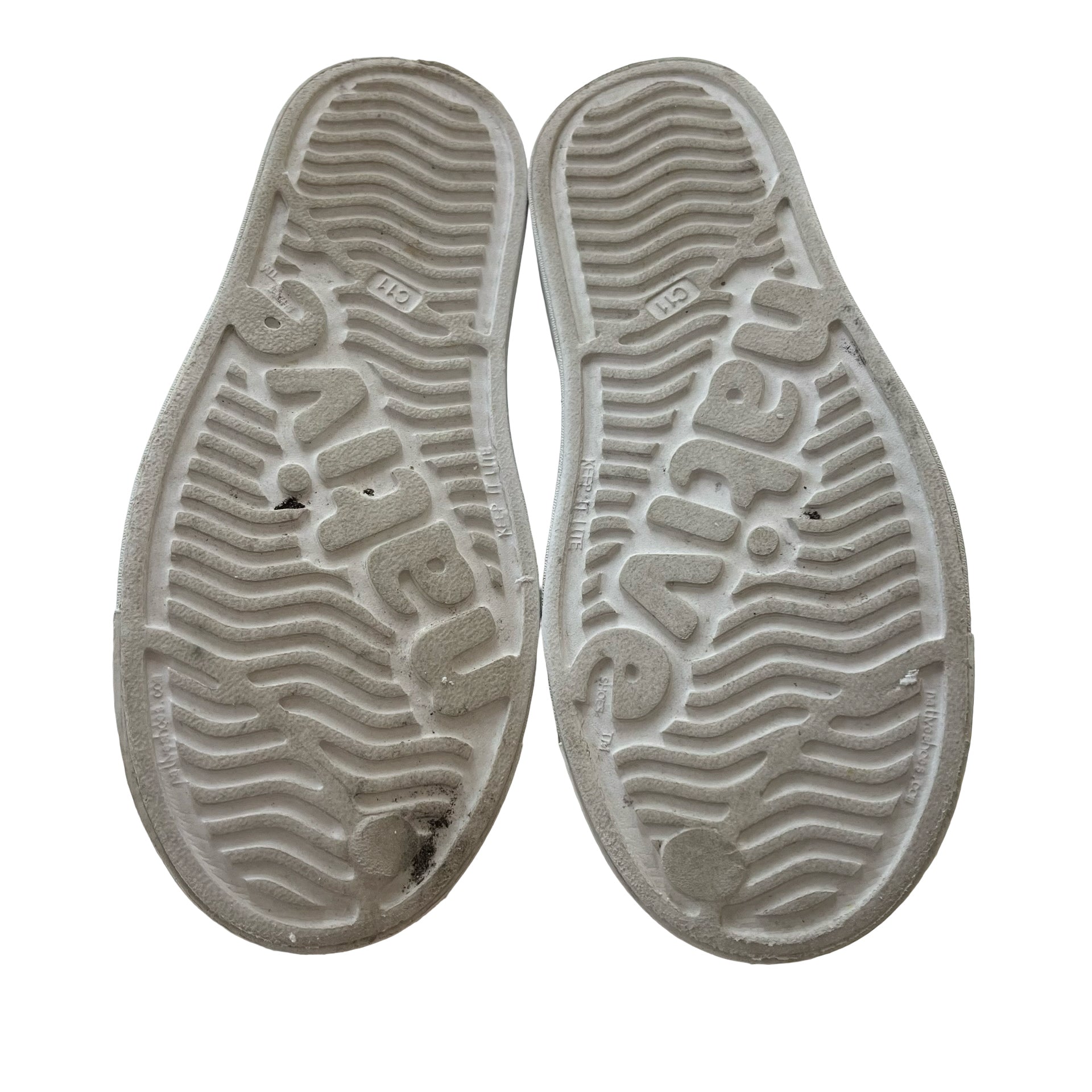 Native Jefferson White Shoes - Size C11