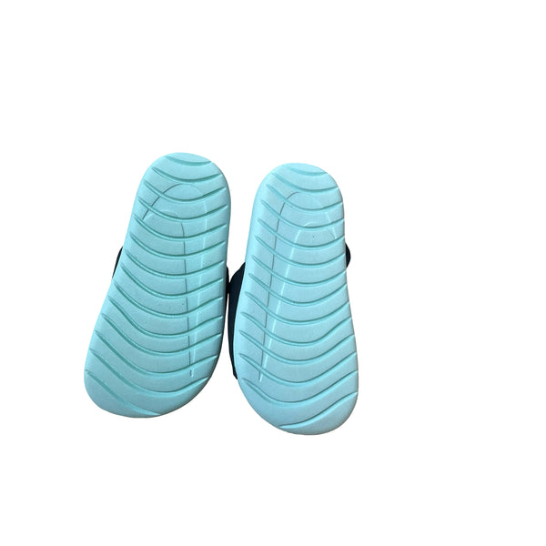 Nike Black & Teal Sandals - Size 8C