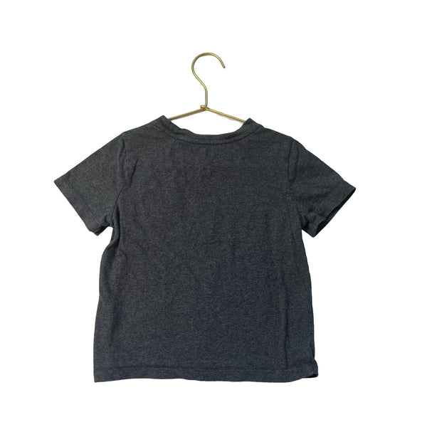 Baby Gap Dark Gray Pocket Tee - Size 5 - Bounce Mkt