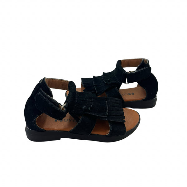 Muyguay Black Faux Suede Fringe Sandals - Size 22 (6)