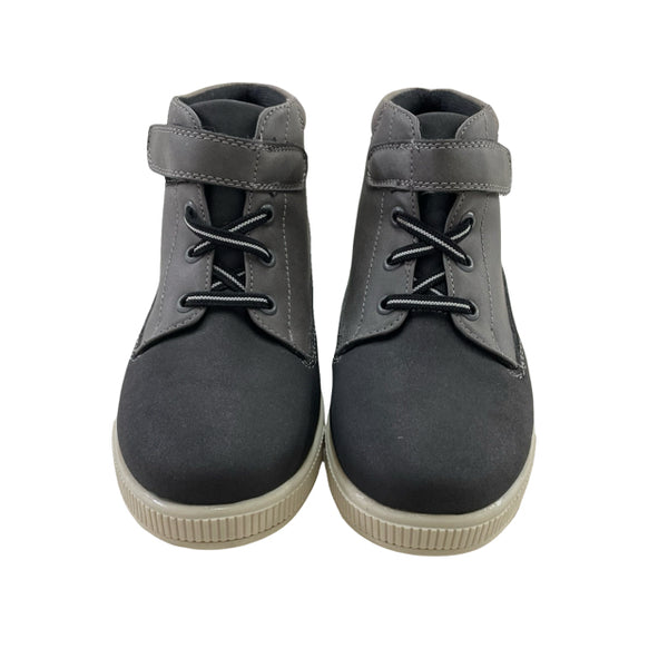 Deer Stags Gray & Black Ankle Boot Sneakers - Size 2Y Big Kids