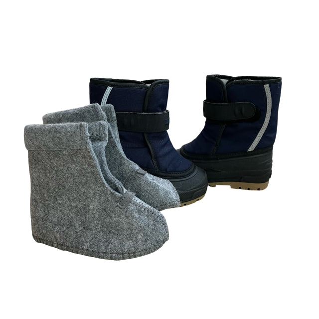 L.L.Bean Navy Winter Boots with Extra Inserts - Size 7