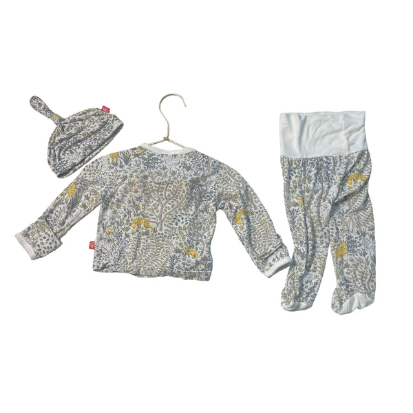 Magnetic Me Ivory & Gray Tree & Animal Top, Pants & Hat Set - Size 0-3 Months