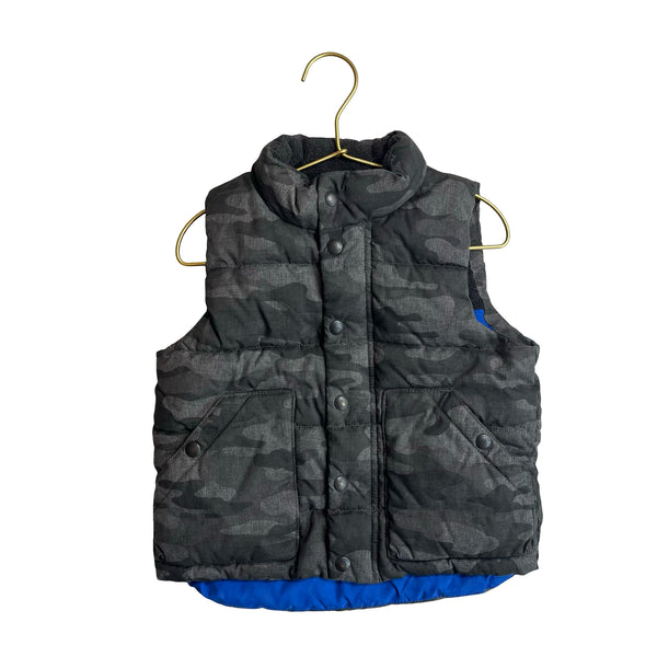 Baby Gap Gray Camo Puffer Vest - Size 3
