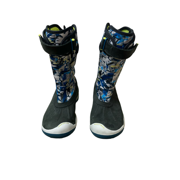 Plae Pattern Boots - Size 9.5