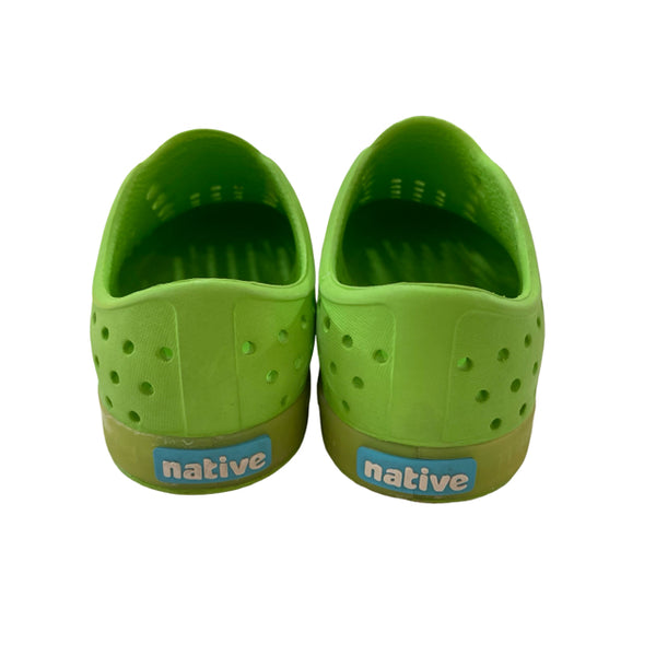 Native Jefferson Yellow Shoes - Size C10