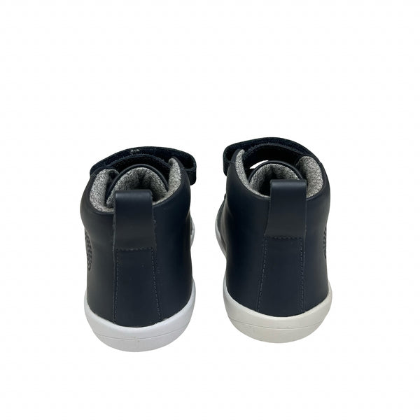Bobux 'Hi Court' Navy Velcro Sneakers New in Box - Size 27 (10)