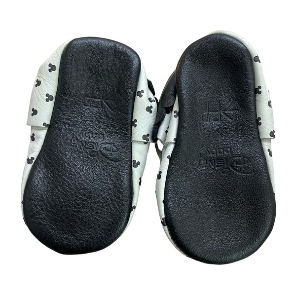 Freshly Picked Ivory, Black & Red Minnie Mouse Bow Moccasins - Size 5 - Bounce Mkt