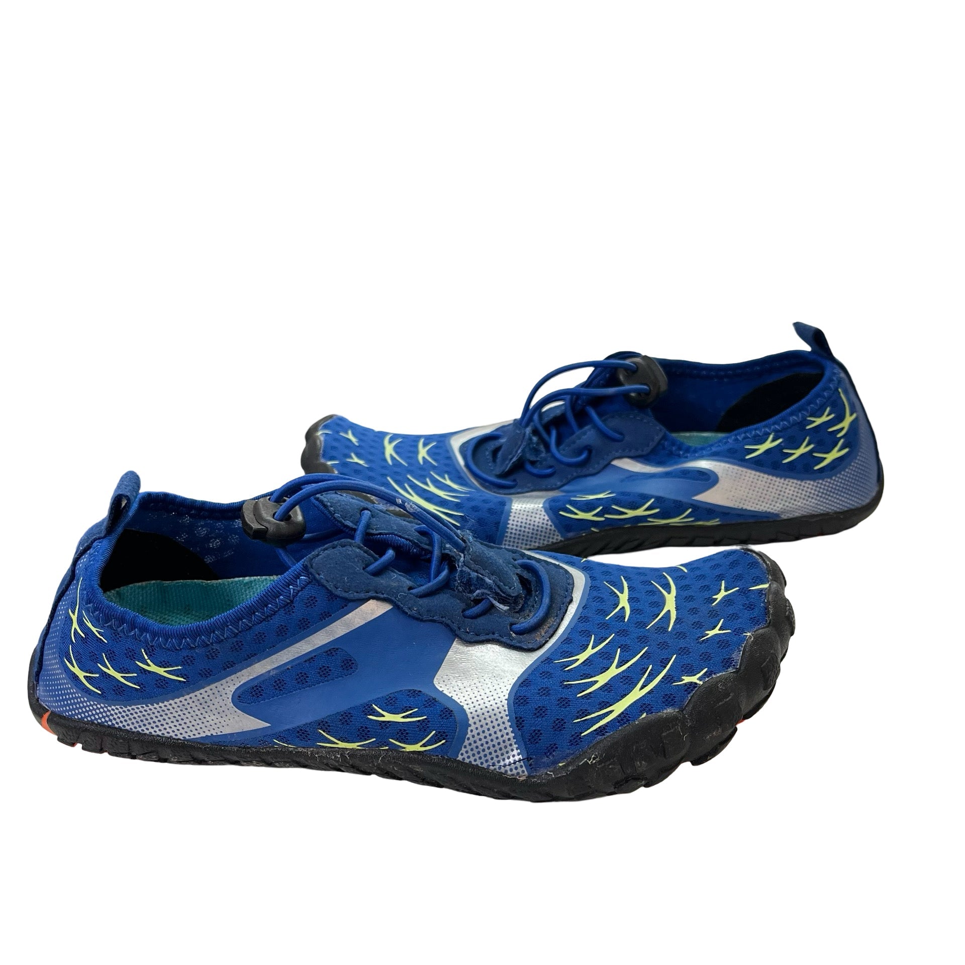 Merence Blue Water Shoes - Size 33 (2) - Bounce Mkt
