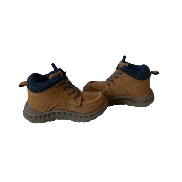 OshKosh Khaki & Navy Boots - Size 5 - Bounce Mkt