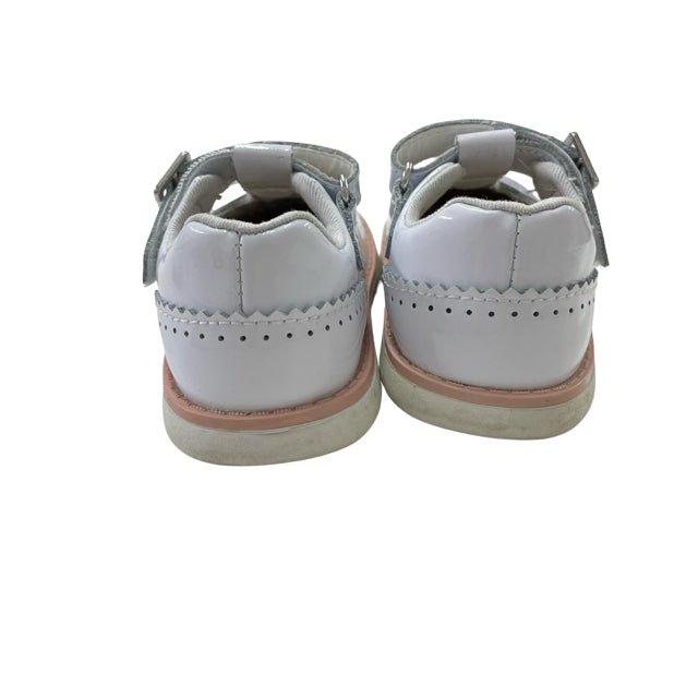 Stride Rite White Patent Leather Shoes - Size 5M - Bounce Mkt