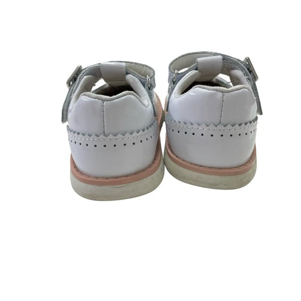 Stride Rite White Patent Leather Shoes - Size 5M - Bounce Mkt