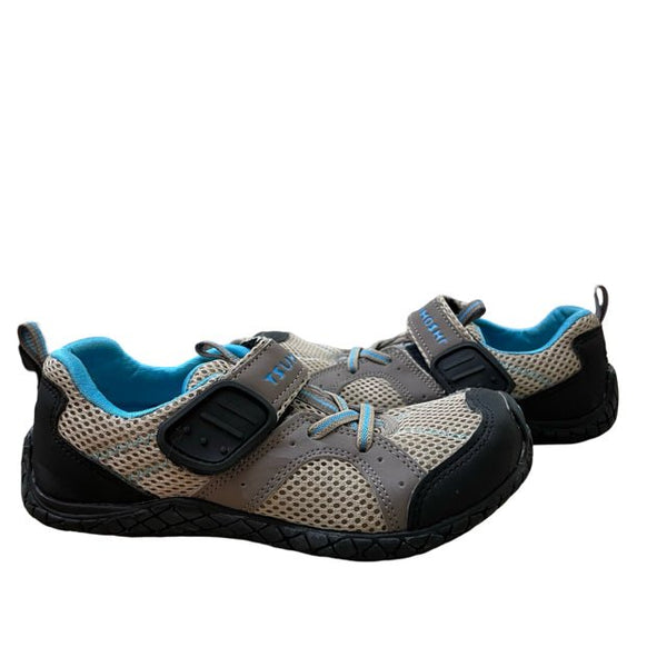 Tsukihoshi Gray, Black & Aqua Trim Mesh Sneaker - Size 12 - Bounce Mkt