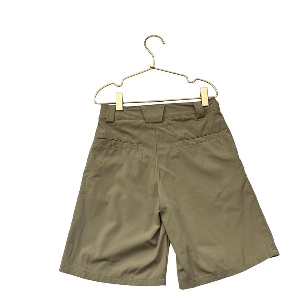 Under Armour Khaki Golf Shorts - Size YSM 8 - Bounce Mkt