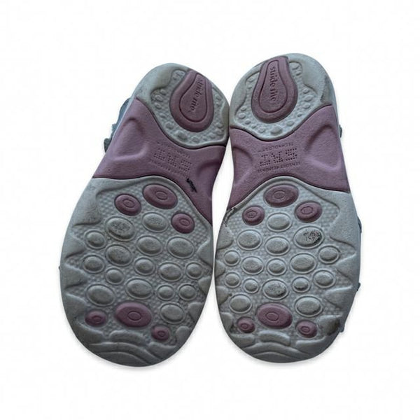 Stride Rite Silver Sandals - Size 5 - Bounce Mkt
